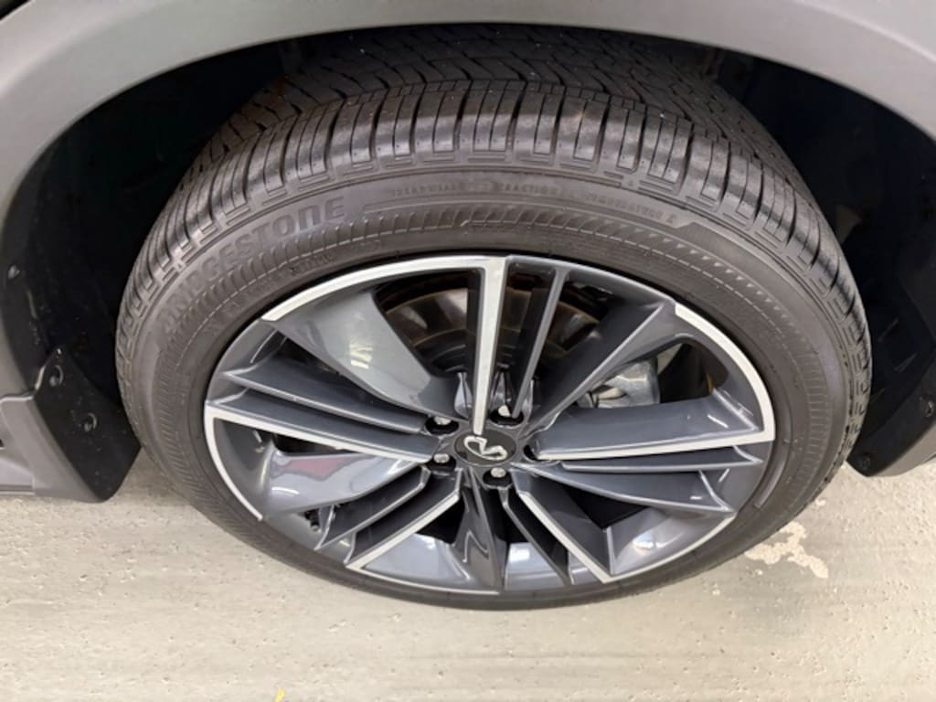 Used 2025 INFINITI QX55 Luxe SUV