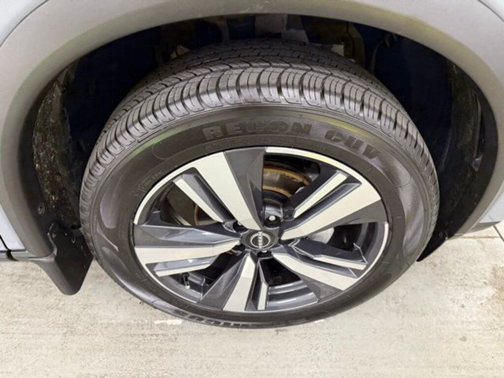 Used 2023 Nissan Rogue SL SUV