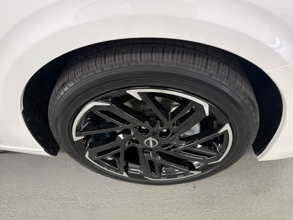 New 2026 Nissan Sentra SR Sedan