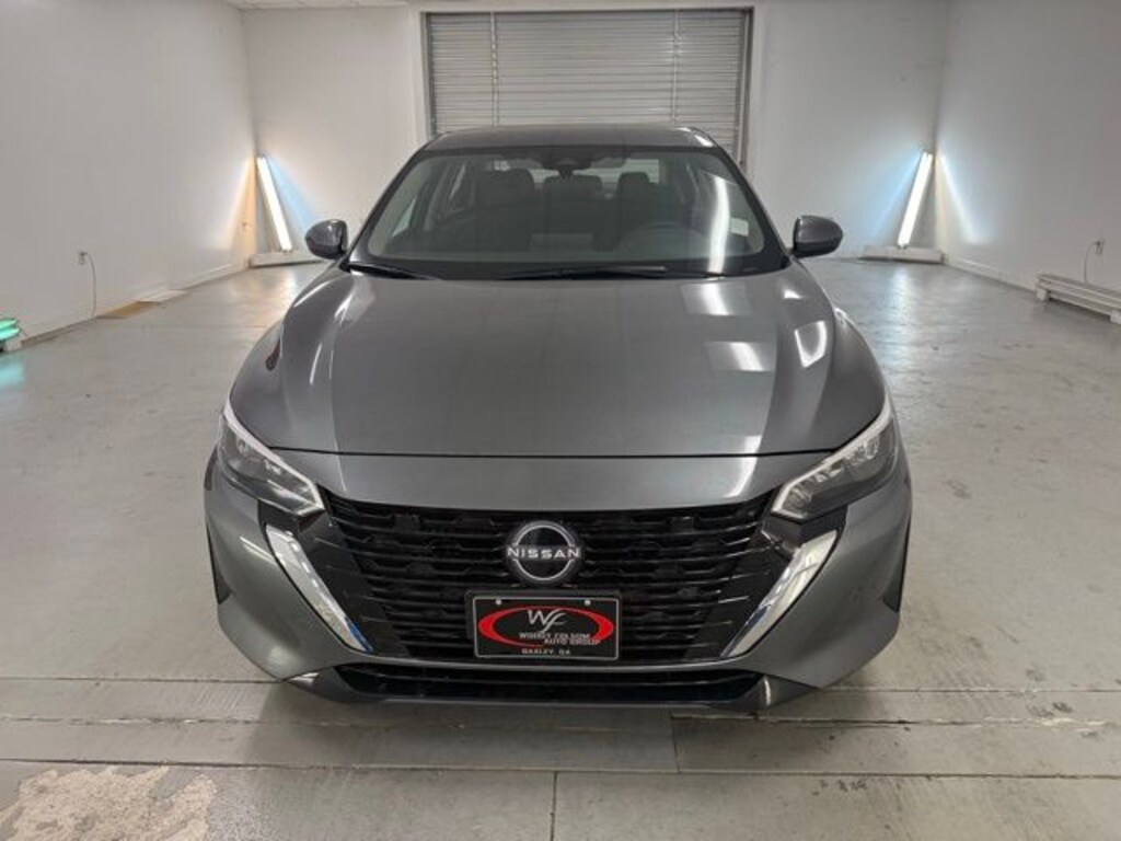 New 2025 Nissan Sentra SV Sedan