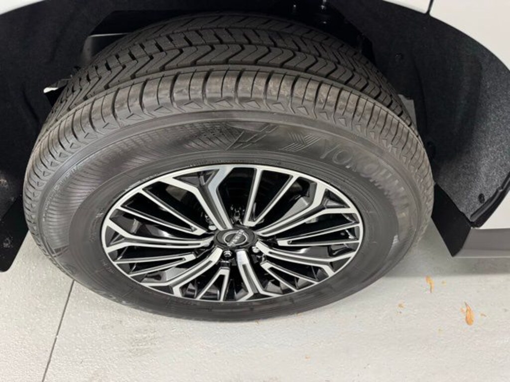 New 2026 Nissan Armada SL SUV