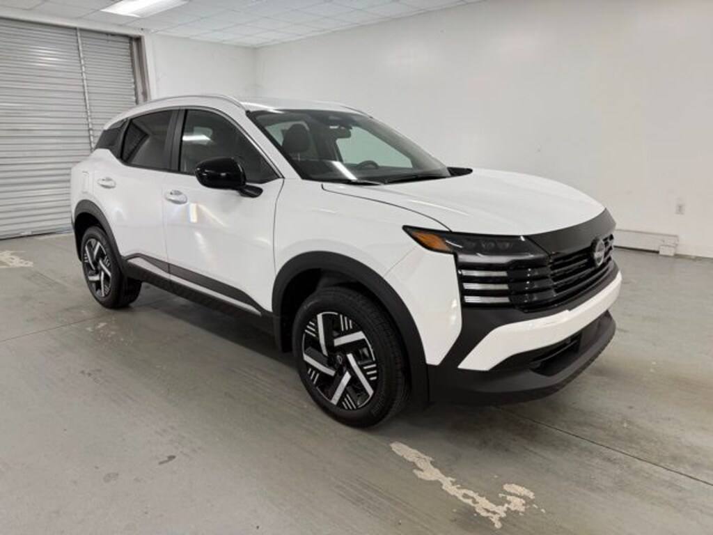 New 2026 Nissan Kicks SV SUV