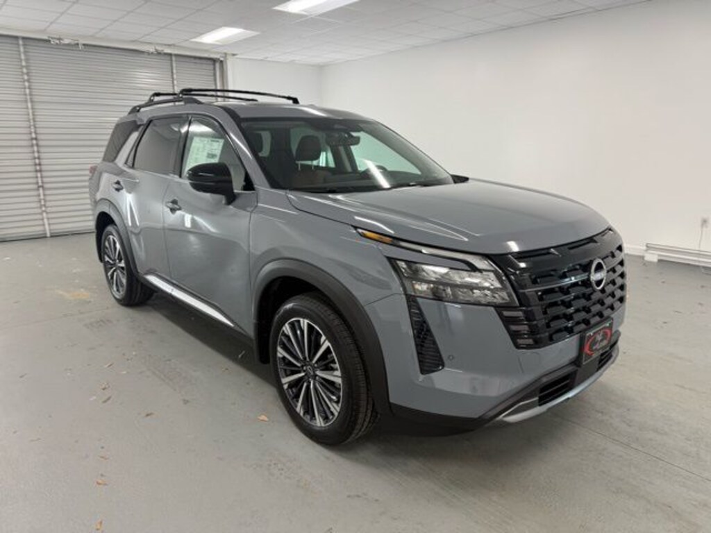 New 2026 Nissan Pathfinder Platinum SUV
