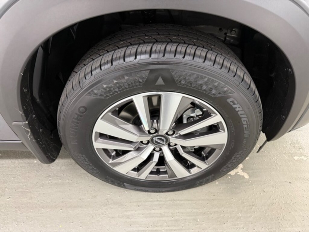 New 2025 Nissan Pathfinder SL SUV