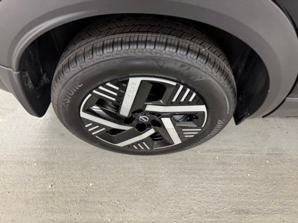 New 2026 Nissan Kicks SV SUV