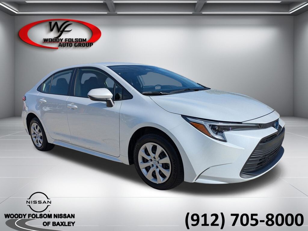 Used 2025 Toyota Corolla Hybrid LE Sedan