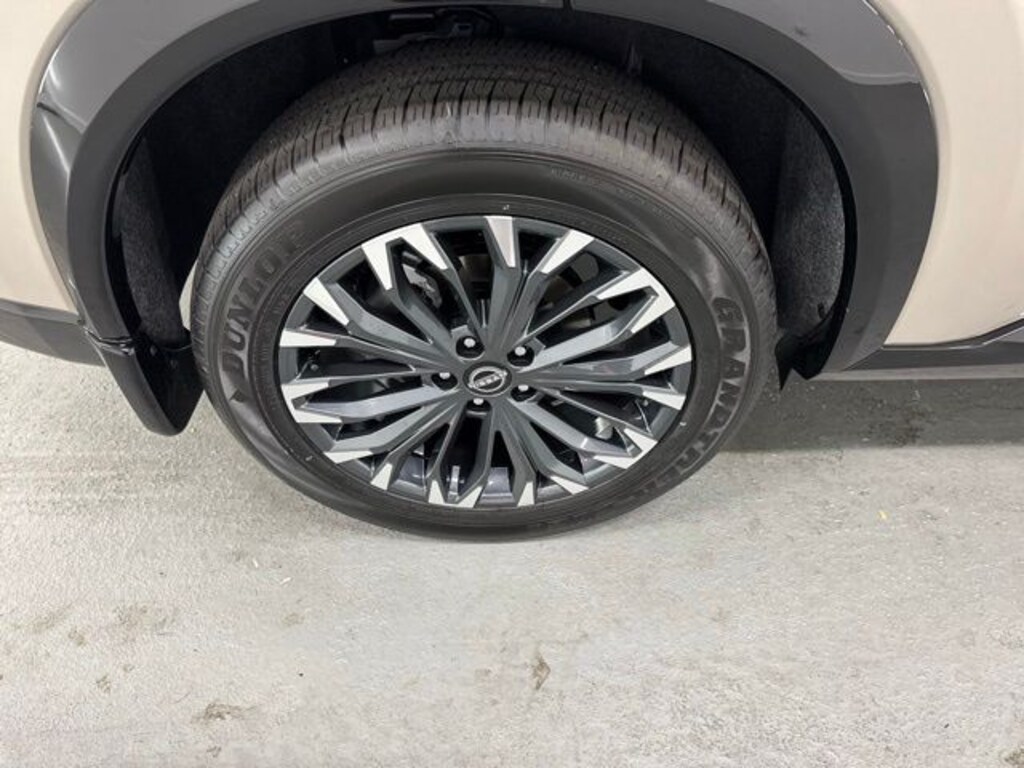 New 2026 Nissan Rogue Platinum SUV