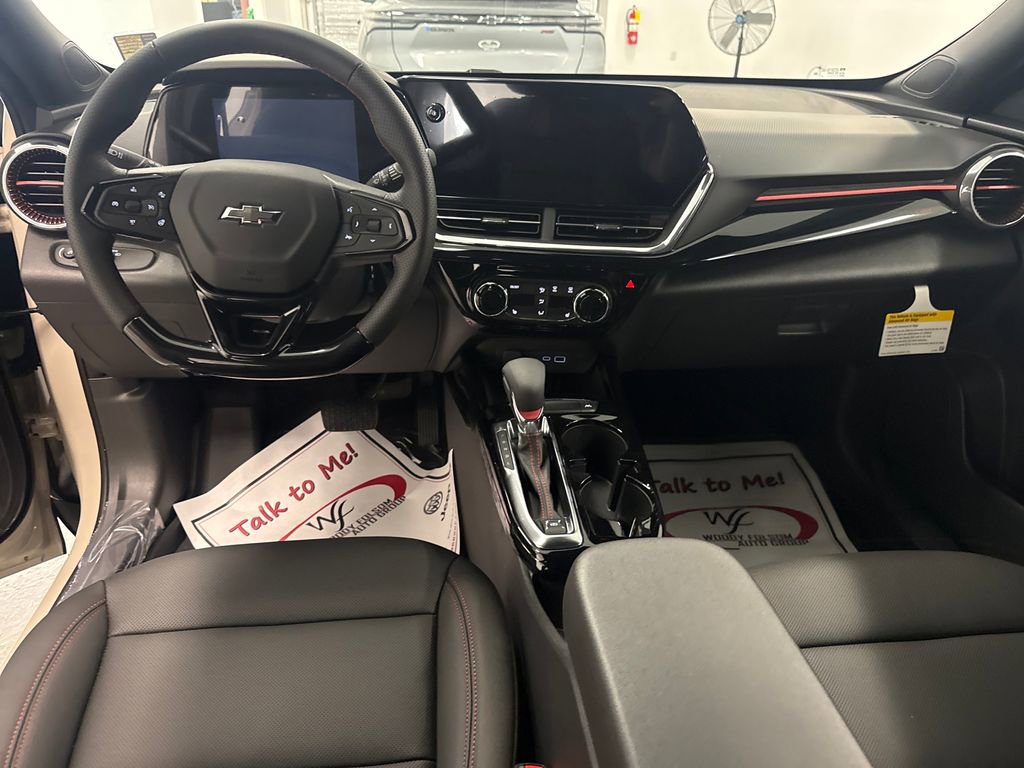 2026 Chevrolet Trax RS - Photo 14