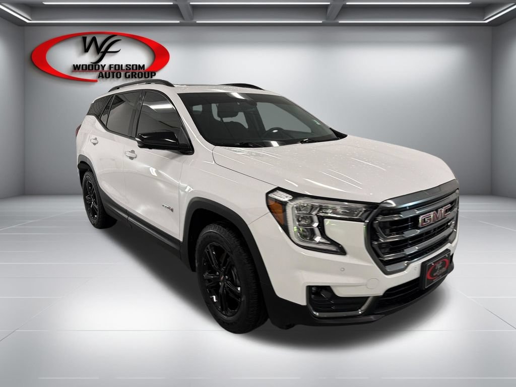 Used 2023 GMC Terrain AT4 SUV