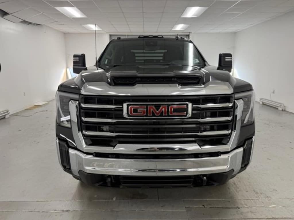 New 2026 GMC Sierra 3500 HD Chassis Cab SLE Truck