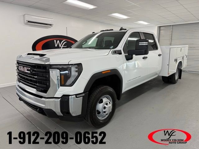 2026 GMC Sierra 3500 Chassis Cab Pro's photo