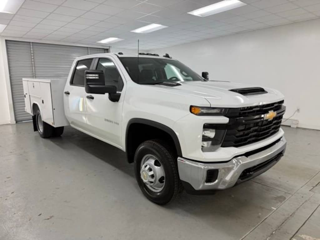 New 2026 Chevrolet Silverado 3500 HD Chassis Cab Work Truck Truck