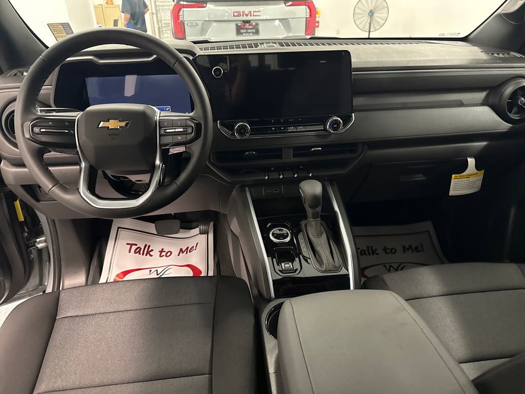 2026 Chevrolet Colorado Work Truck - Photo 13