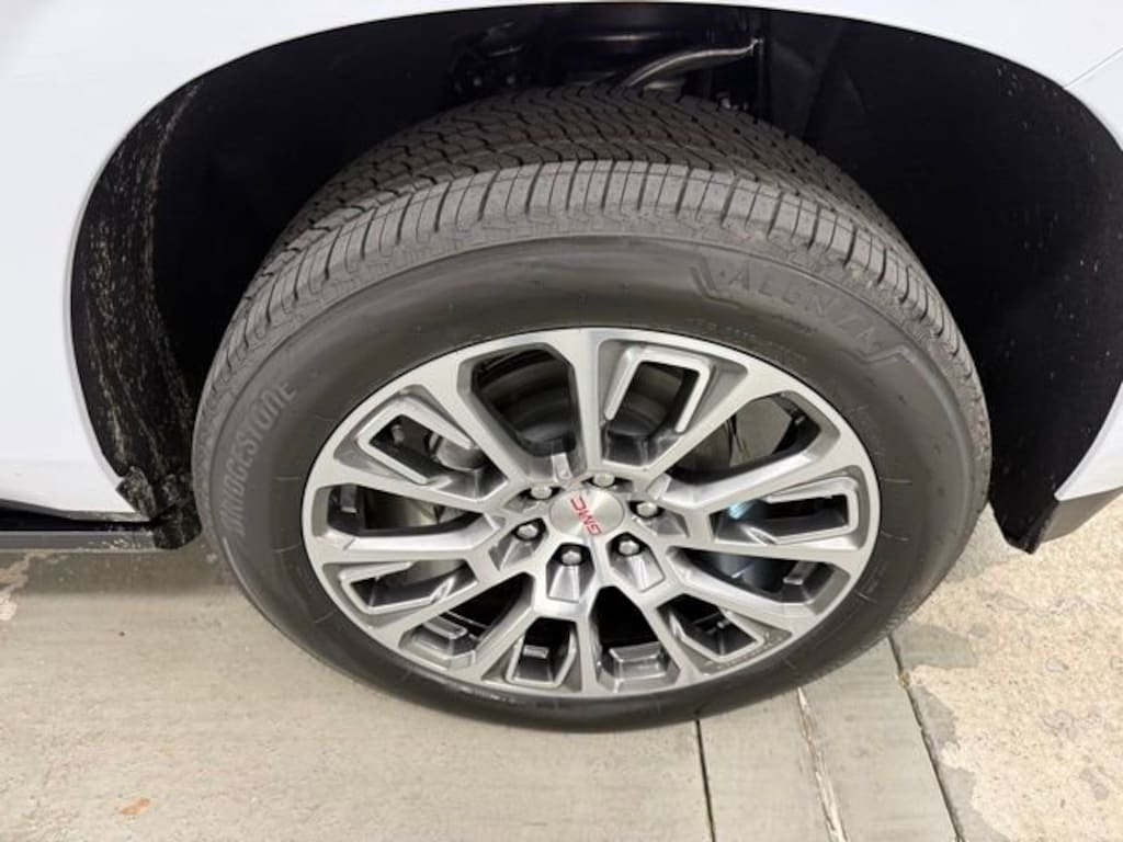 New 2026 GMC Yukon XL Denali SUV