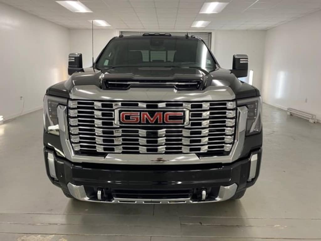 New 2025 GMC Sierra 2500 HD Denali Truck