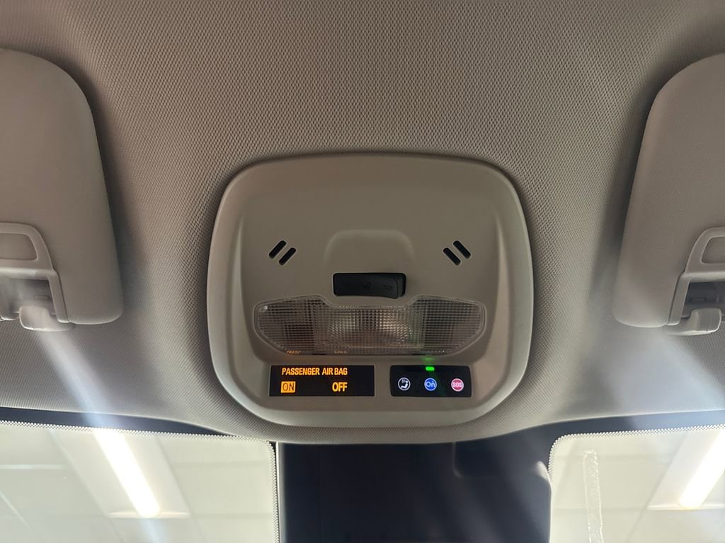 2026 Chevrolet Trax LT - Photo 15
