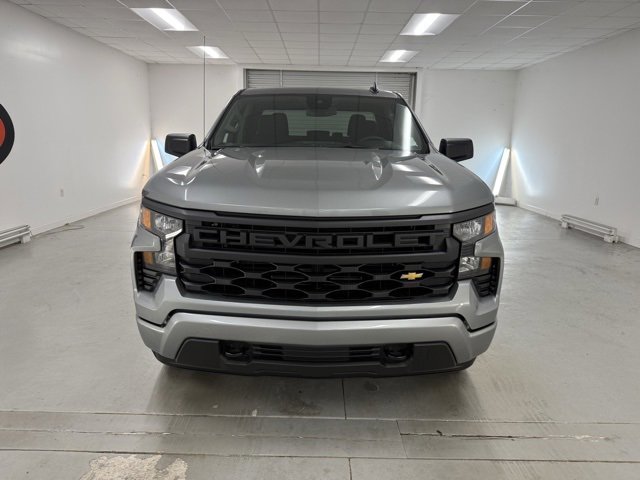 2026 Chevrolet Silverado 1500 Custom photo 2