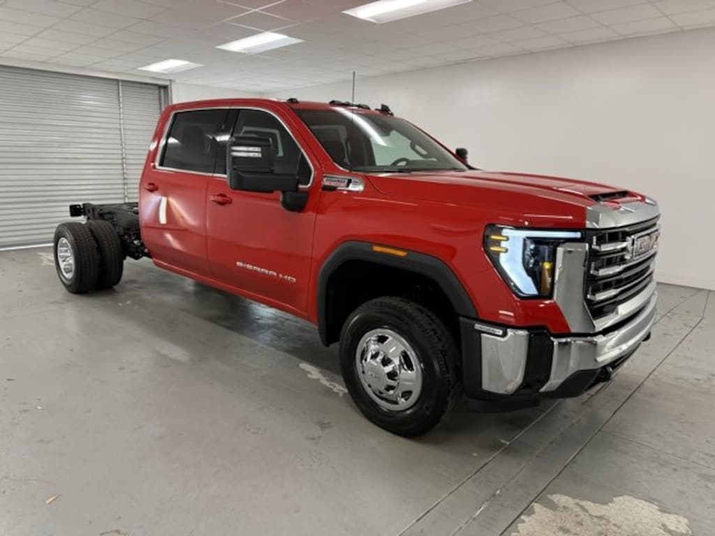 New 2026 GMC Sierra 3500 HD Chassis Cab SLE Truck