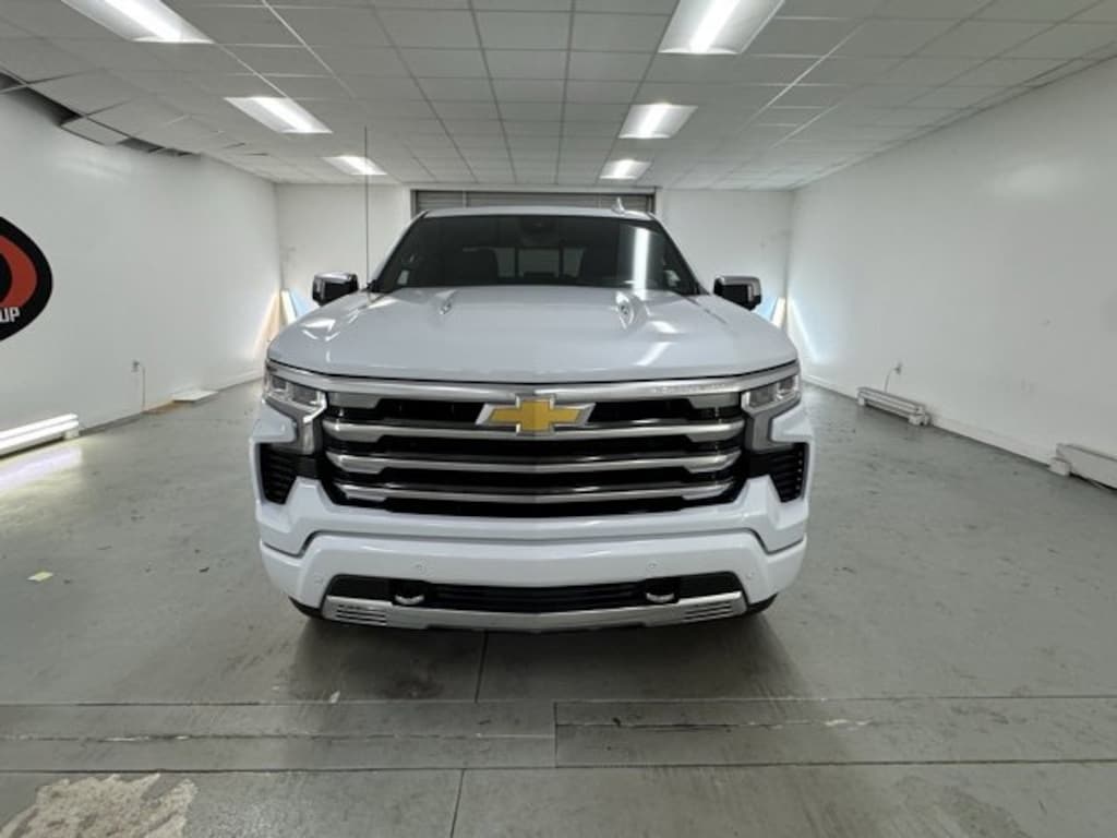 New 2026 Chevrolet Silverado 1500 High Country Truck
