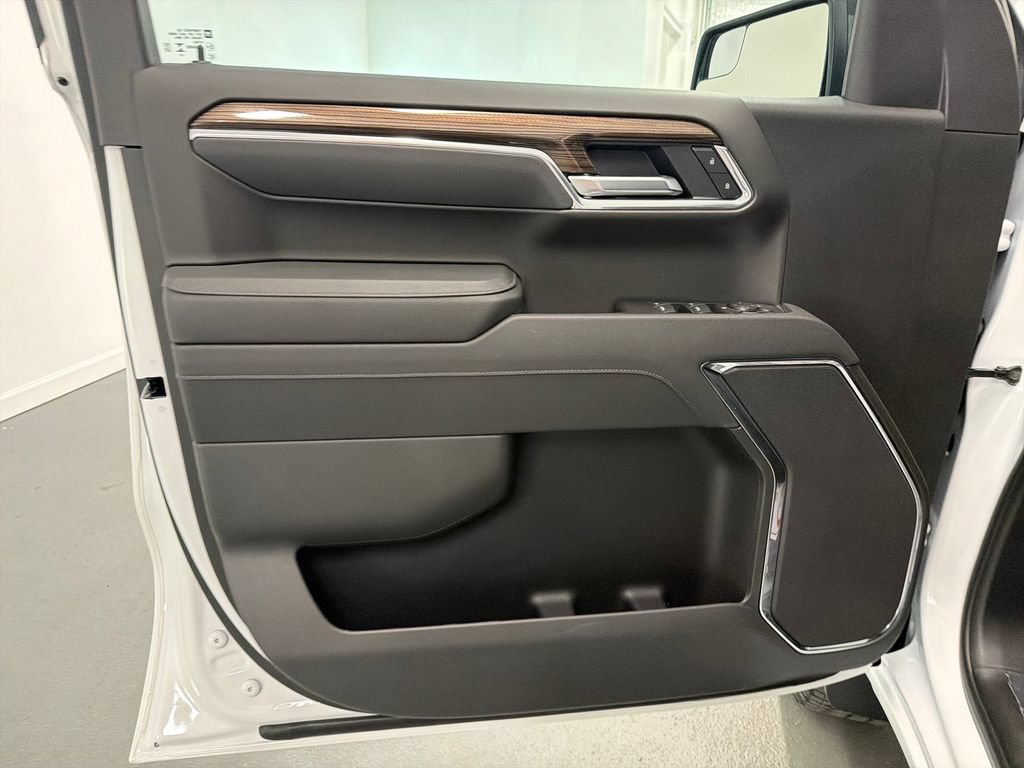 2026 Chevrolet Silverado 1500 LT Trail Boss - Photo 11