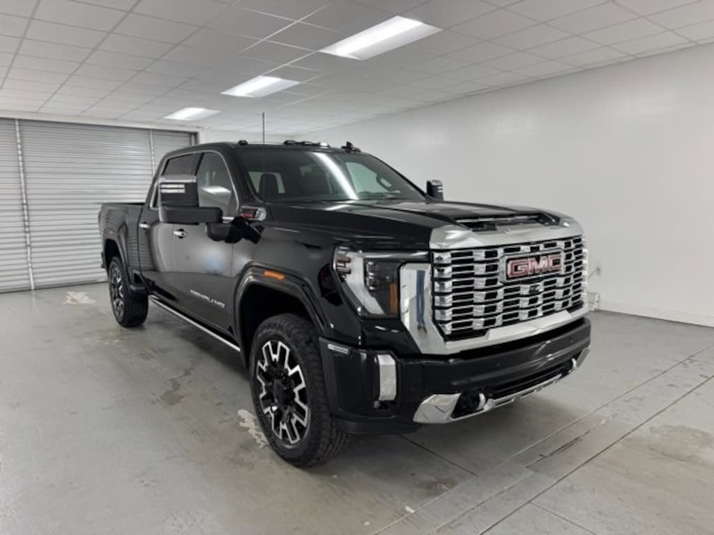 New 2025 GMC Sierra 2500 HD Denali Truck