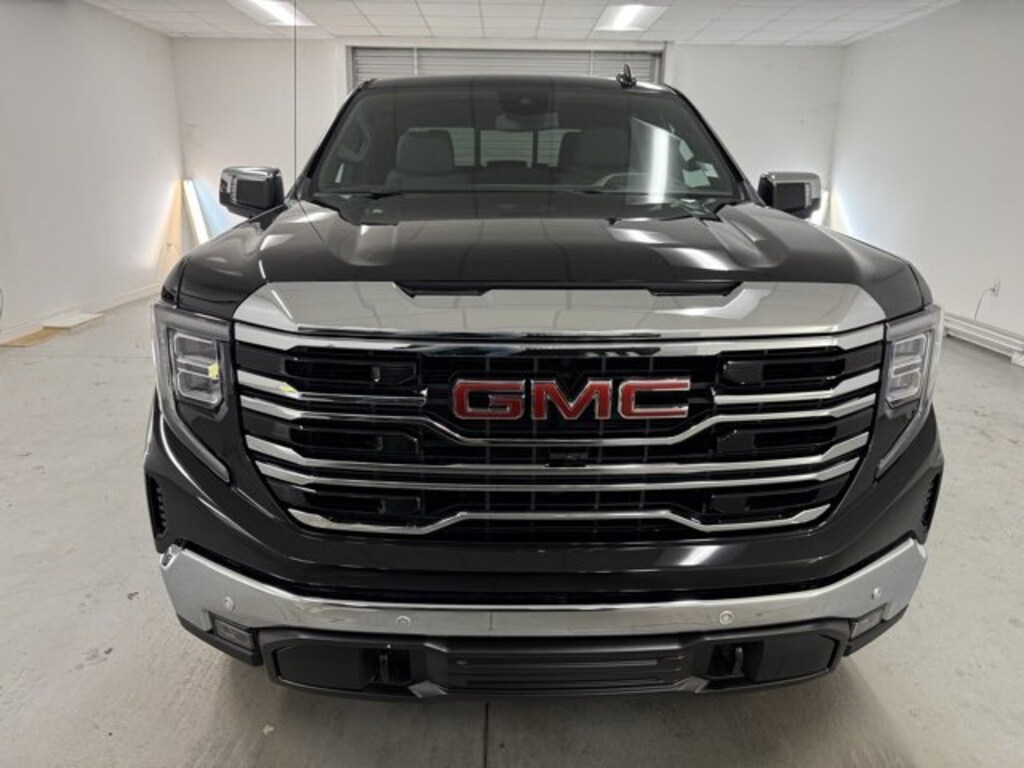 New 2026 GMC Sierra 1500 SLT Truck