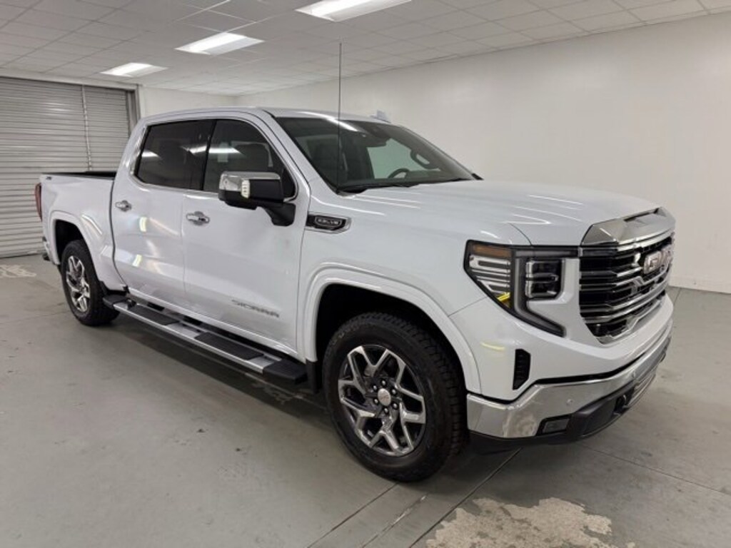 New 2026 GMC Sierra 1500 SLT Truck