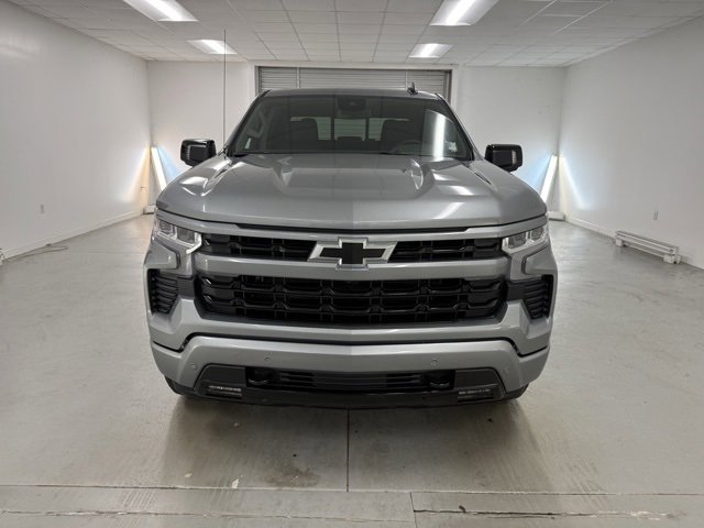 2026 Chevrolet Silverado 1500 RST photo 2