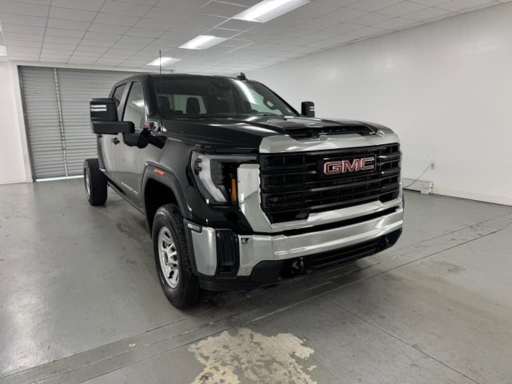 New 2026 GMC Sierra 3500 HD Pro Truck