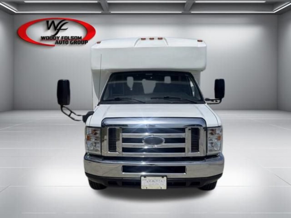 Used 2015 Ford Econoline Commercial Cuta E-350 Super Duty Truck