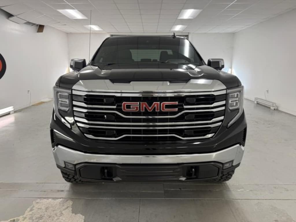 New 2026 GMC Sierra 1500 SLT Truck