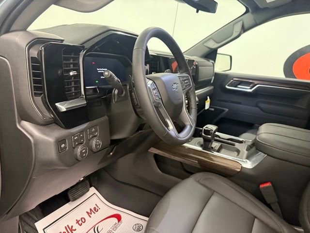 2026 Chevrolet Silverado 1500 RST - Photo 12