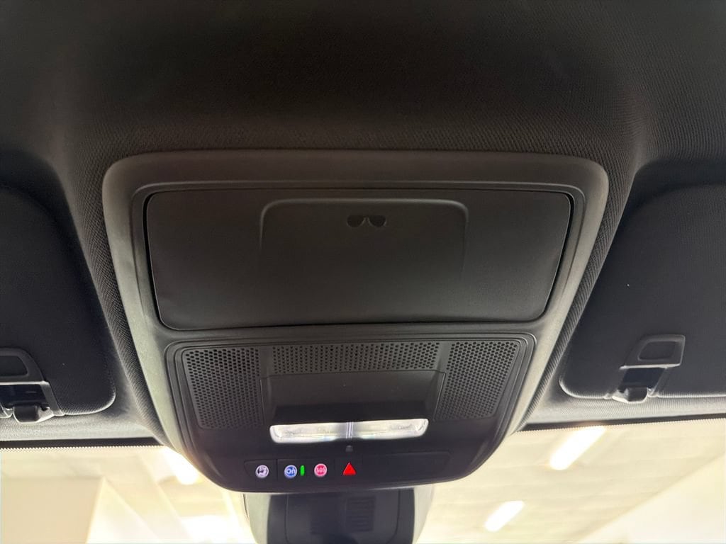2027 Chevrolet Equinox LT - Photo 17