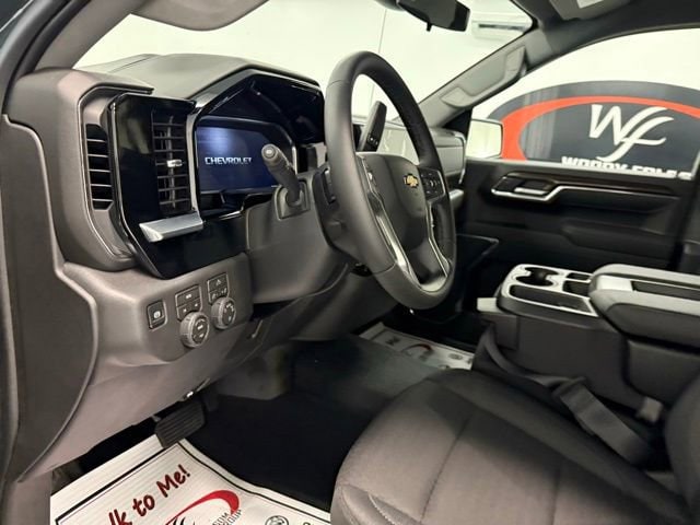 2026 Chevrolet Silverado 1500 LT - Photo 11