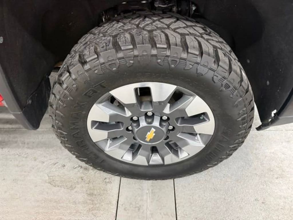Used 2024 Chevrolet Silverado 2500 HD Custom Truck Crew Cab
