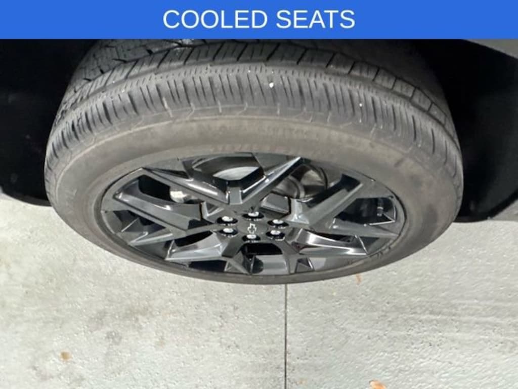 Used 2024 Chevrolet Traverse RS SUV