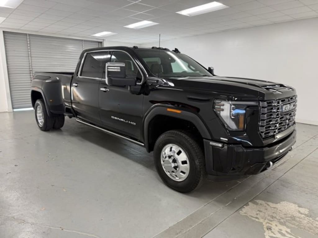 New 2026 GMC Sierra 3500 HD Denali Ultimate DRW Truck
