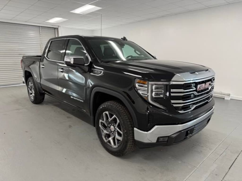 New 2026 GMC Sierra 1500 SLT Truck