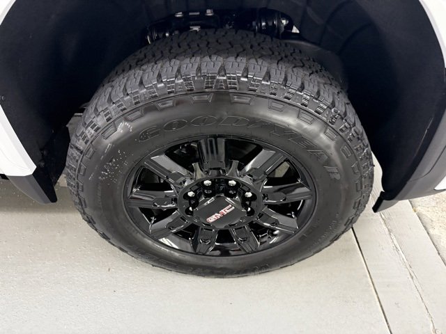 2025 Gmc Sierra 2500 HD AT4 photo 4