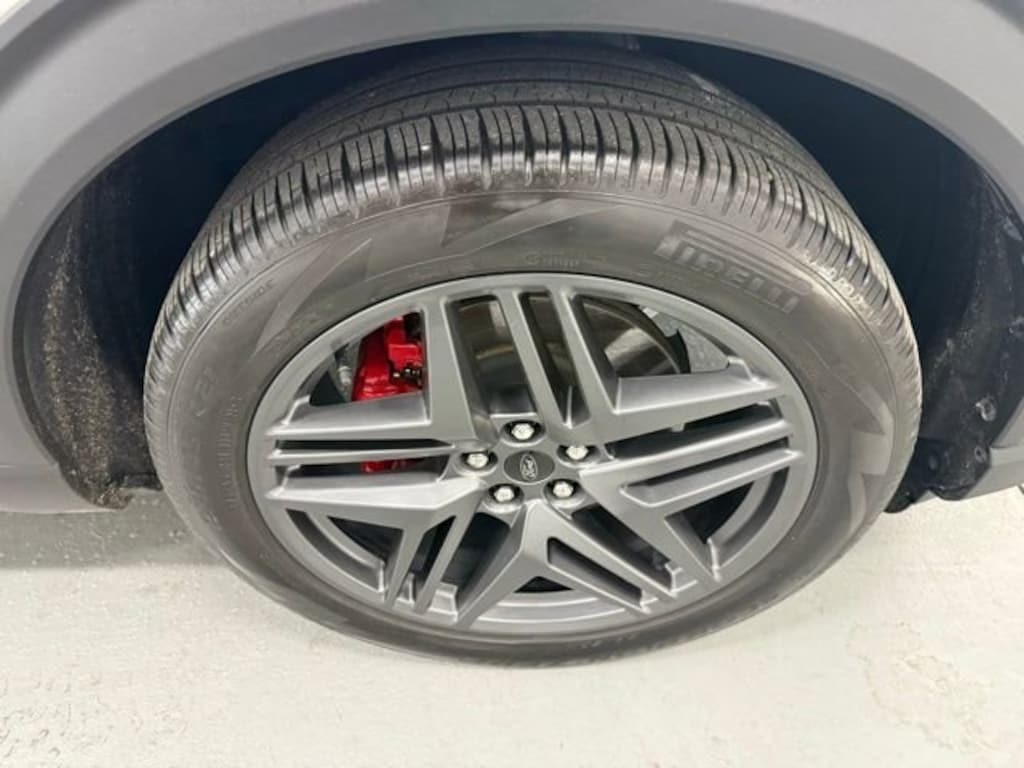 Used 2025 Ford Explorer ST-Line SUV