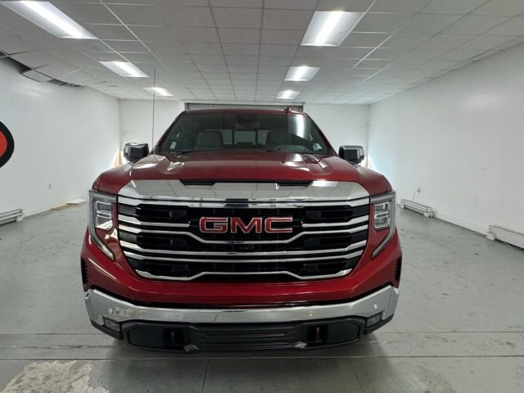 New 2026 GMC Sierra 1500 SLT Truck