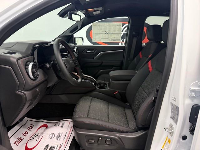 2026 Chevrolet Colorado Z71 - Photo 9