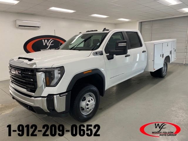 2025 GMC Sierra 3500 Chassis Cab Pro's photo