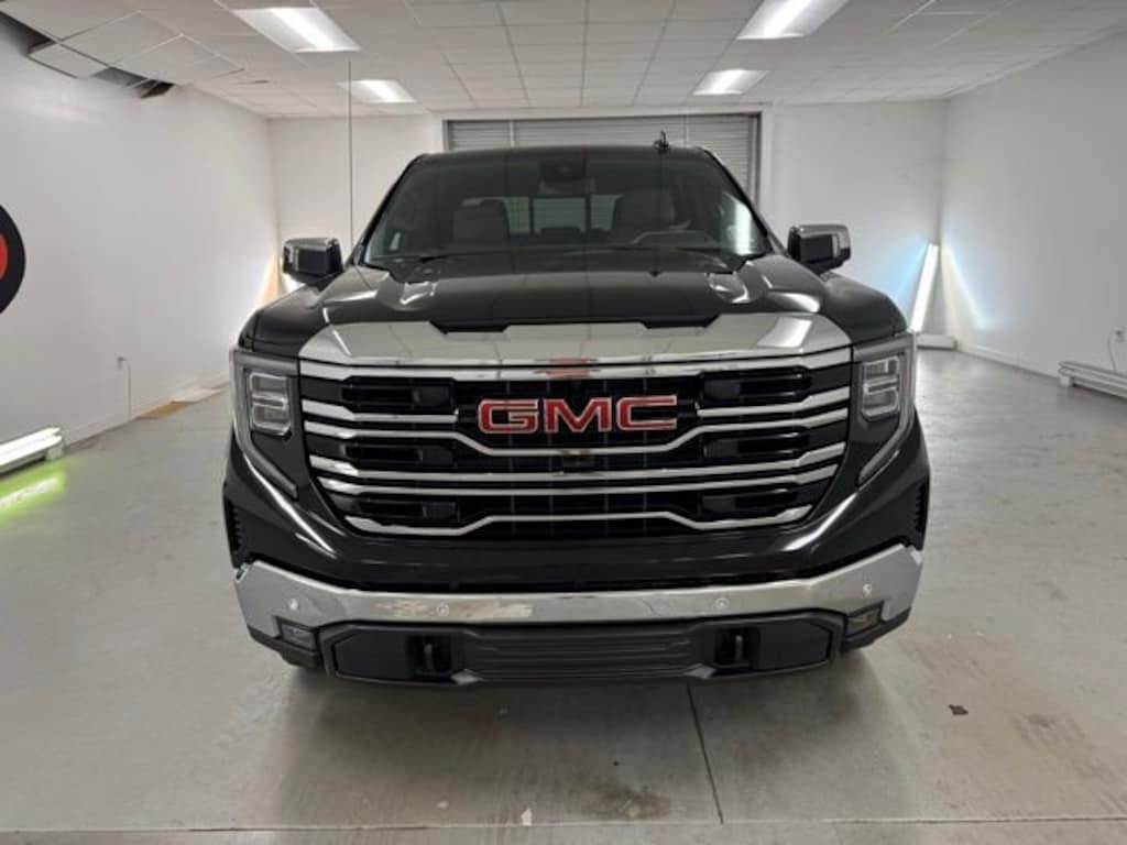 New 2026 GMC Sierra 1500 SLT Truck