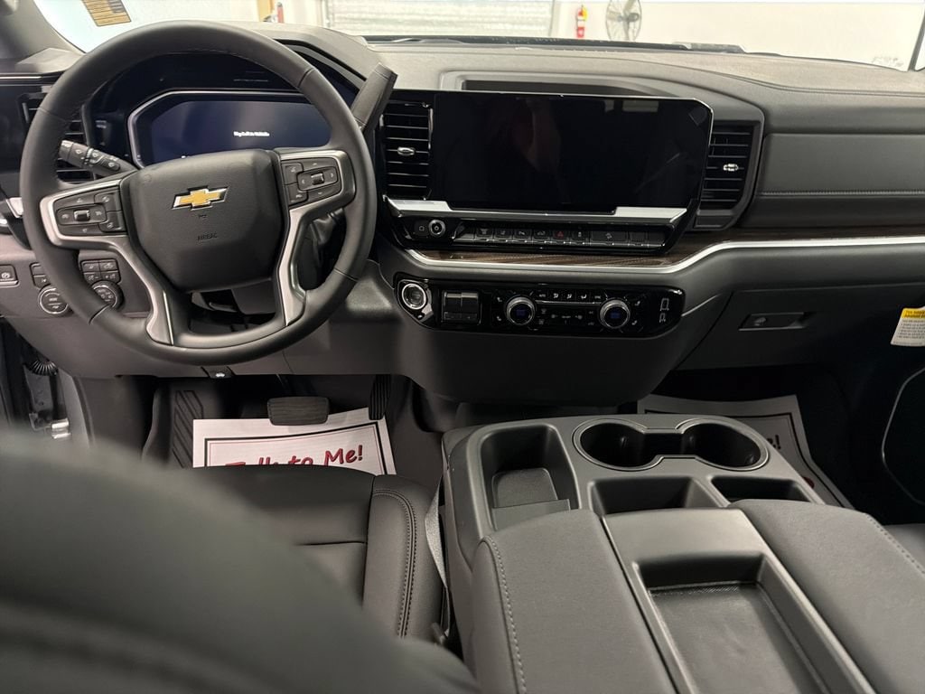 2026 Chevrolet Silverado 2500 HD LT - Photo 13