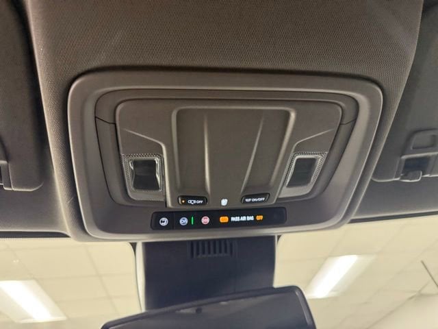 2025 GMC Sierra 3500HD Pro - Photo 18