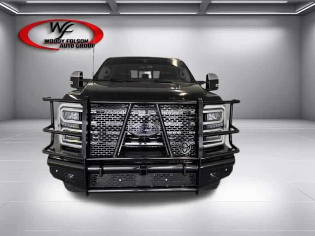 Used 2025 Ford Super Duty F-250 SRW Lariat Truck Crew Cab