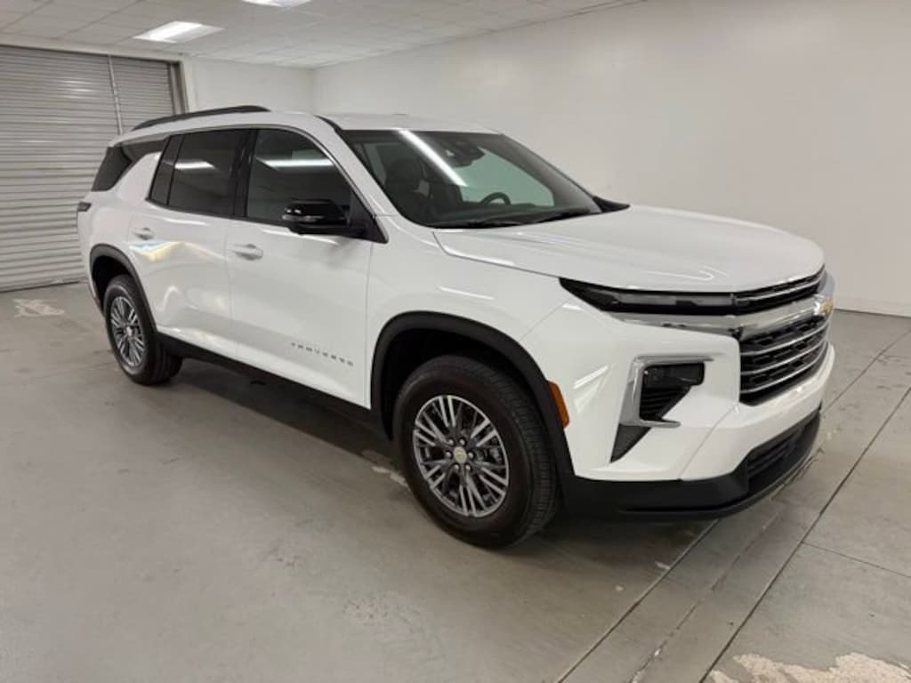 New 2026 Chevrolet Traverse LT SUV