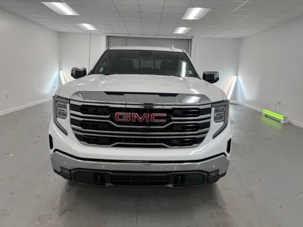 New 2026 GMC Sierra 1500 SLT Truck