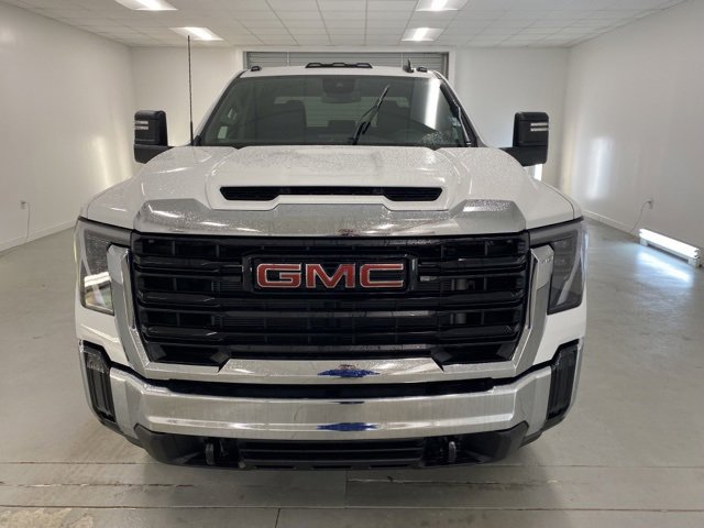 2025 Gmc Sierra 3500 HD Pro photo 2